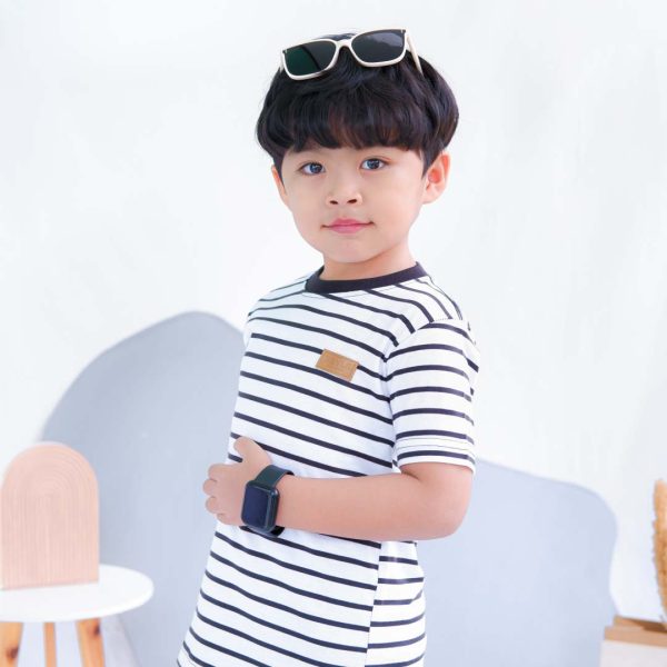 Kaos anak stripe garis putih